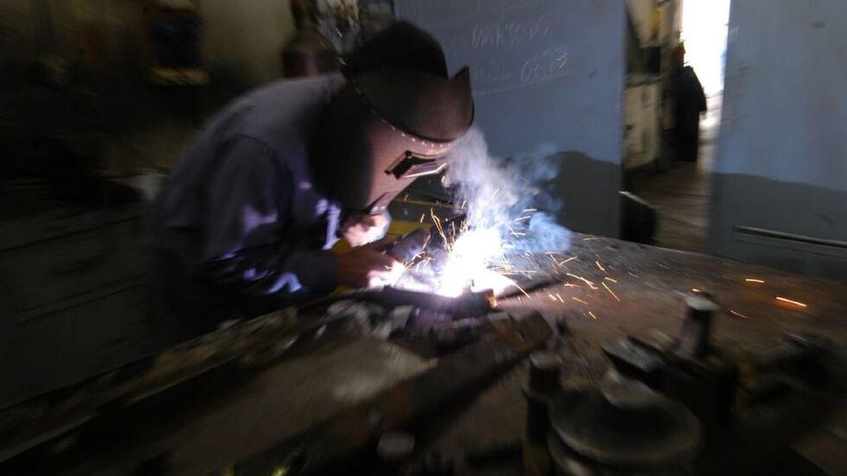 Die Konjunkturabschwächung hat auch die metallverarbeitende Industrie getroffen, die sich pandemieähnlichen Ausmaßen nähert.