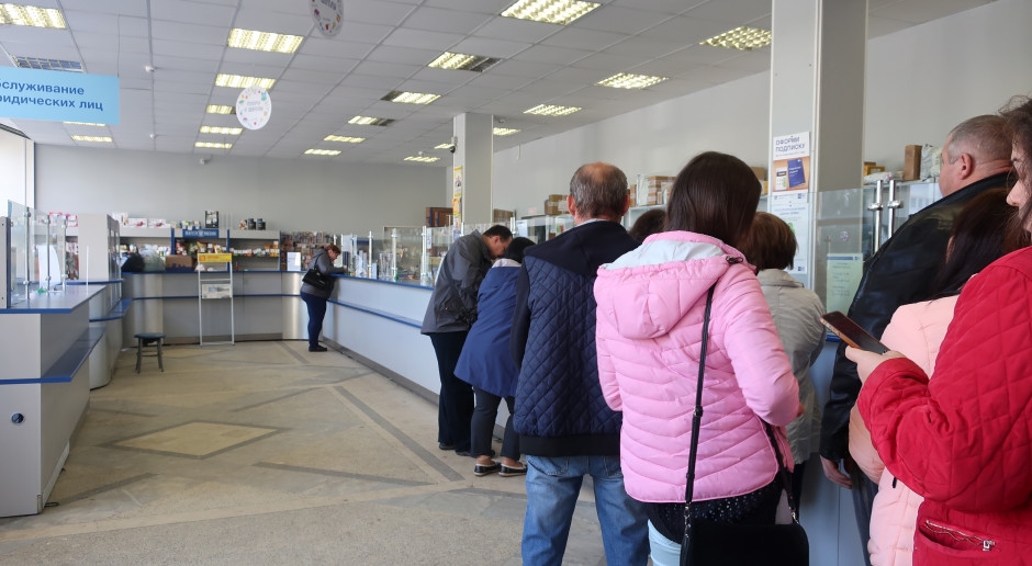 Más de 3,3 millones de polacos deben presentarse en las oficinas. Se requieren huellas dactilares.