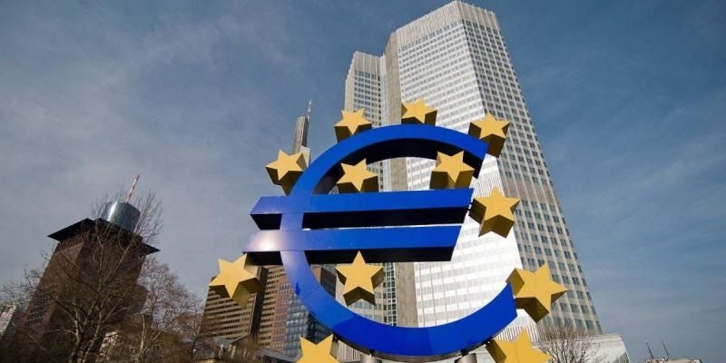 Die EZB warnt Banken vor der Gefahr eines Dollar-Engagements