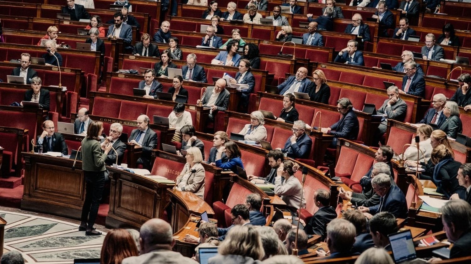 Sozialversicherungshaushalt: Die Nationalversammlung beschließt eine Steuer auf alkoholische Energy-Drinks