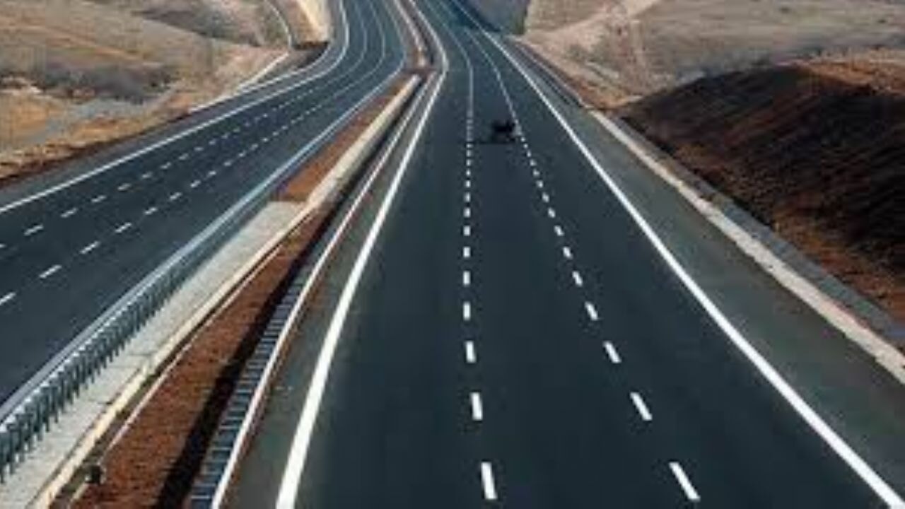 Bollettino delle condizioni stradali del 14 ottobre: intensi lavori di manutenzione e riparazione sulle autostrade
