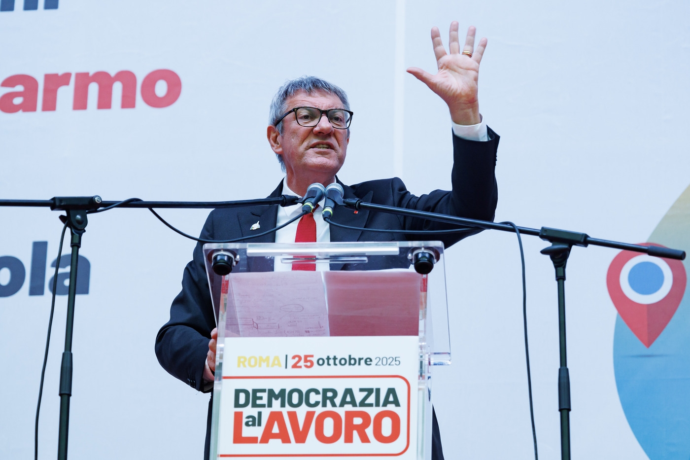 O plano de Meloni é o plano dos ricos: uma greve geral foi convocada e um imposto sobre a riqueza foi solicitado.